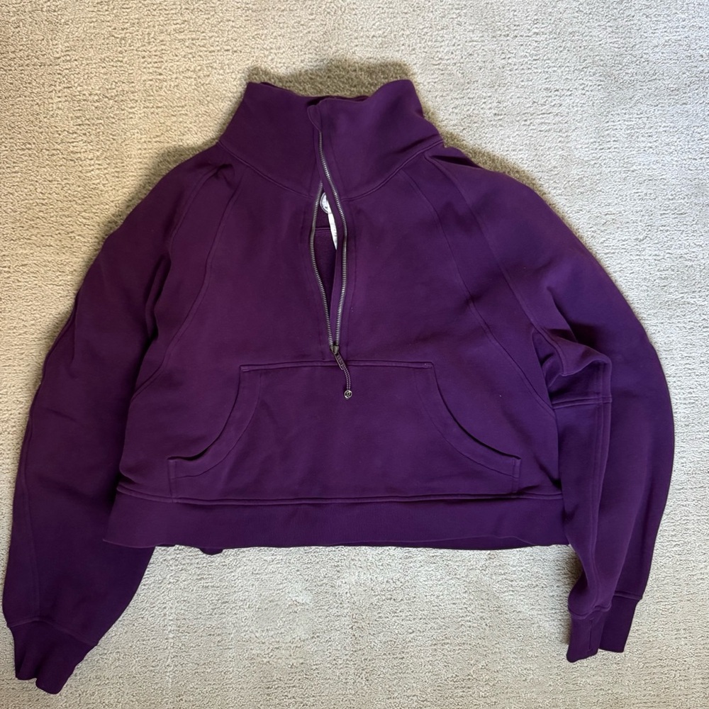 Lululemon Women's Scuba Half-Zip Sweatshirt. Size XL/XXL